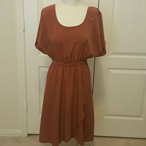 Comfortable classy spring dress