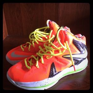 LeBron Basketball Shoes