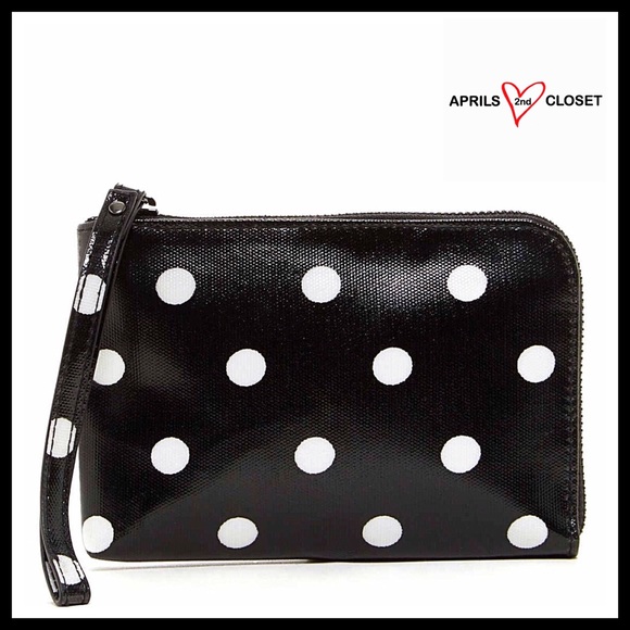 ❌SOLD❌❗️1-HOUR SALE❗️WRISTLET CLUTCH - Picture 6 of 6