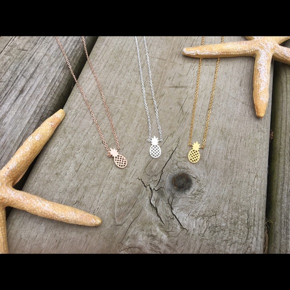 SOLD OUT|| 18K Plated Pineapple Necklace - Picture 4 of 4