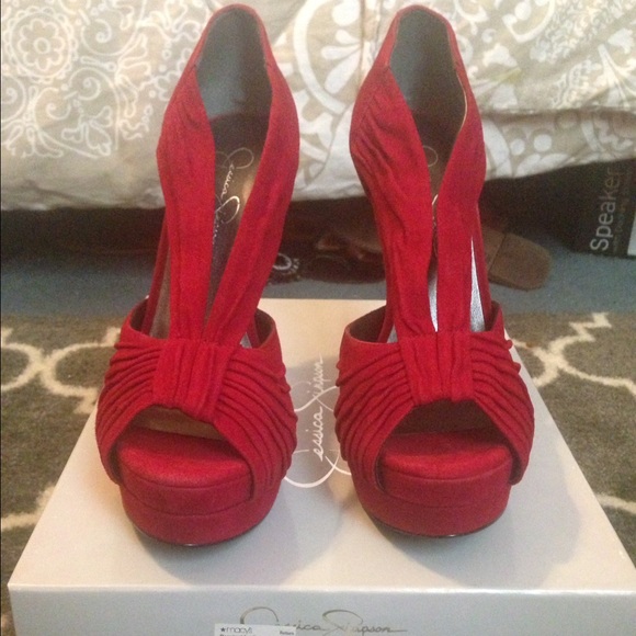 Jessica Simpson, hot red suede pumps