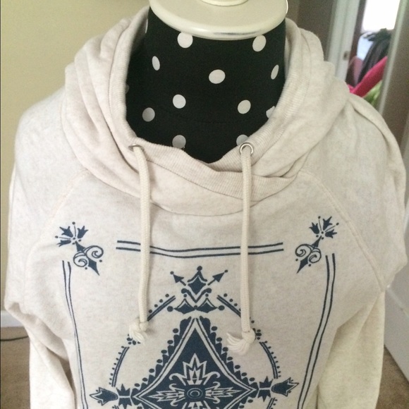Sweatshirt tribal print