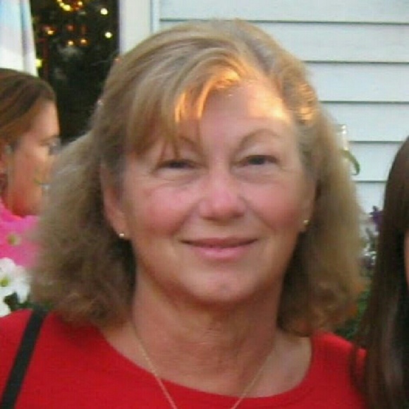 Meet your Posher, Sheryl - Picture 2 of 3