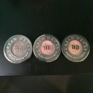 Blunt, X, YDK urban decay eyeshadows