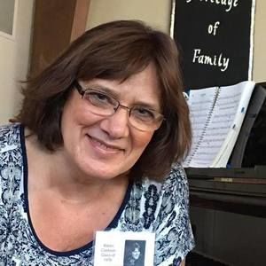 Meet your Posher, Casey