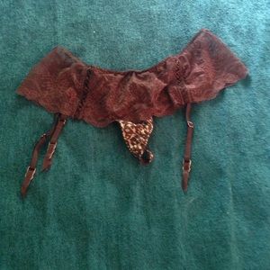 Victoria's Secret Garter Belt