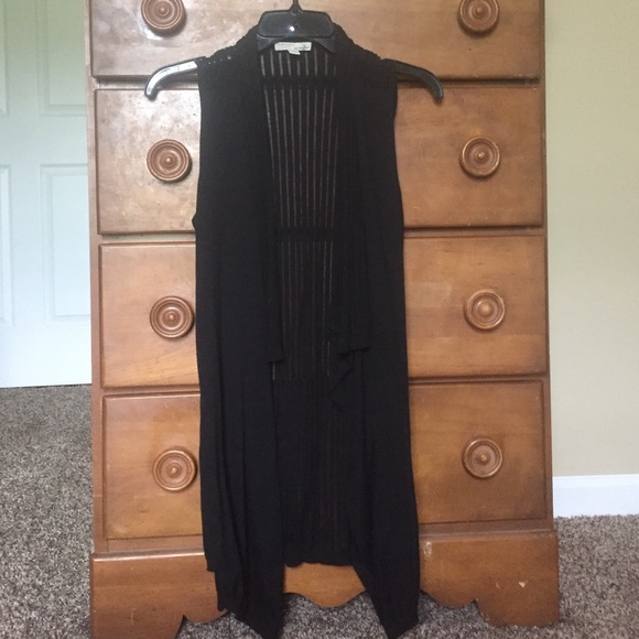 Flyaway sweater