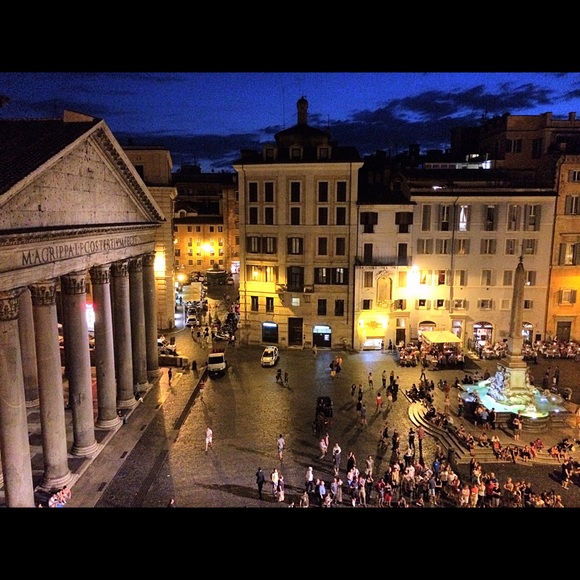 Meet your Posher, Selita - Picture 4 of 4