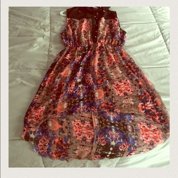 Plus Size High Low Dress - Picture 4 of 4