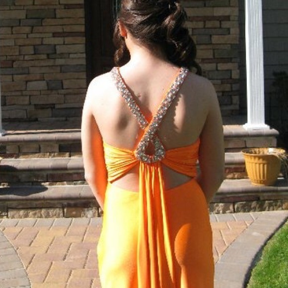 Perfect Condition Prom Dress - Picture 2 of 2