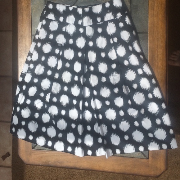 Knee-length Poka-dot Skirt