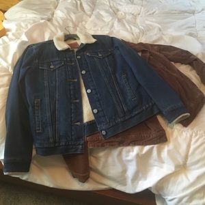 Levi's Denim jacket with Sherpa lining