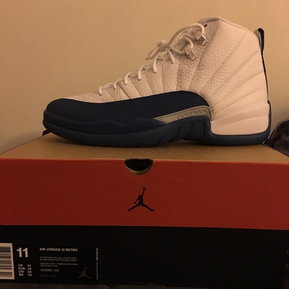 Retro 12s French Blue's Size 11