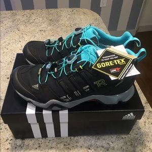 Adidas outdoor woman's trail running shoes
