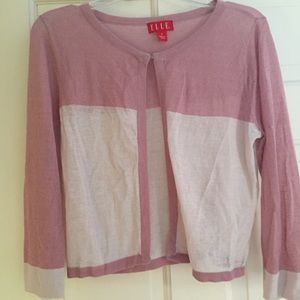 Light weight sweater