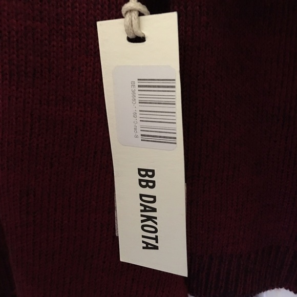 BB Dakota top- NWT - Picture 4 of 4