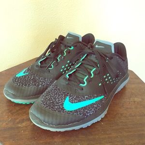 Nike Lite Runs