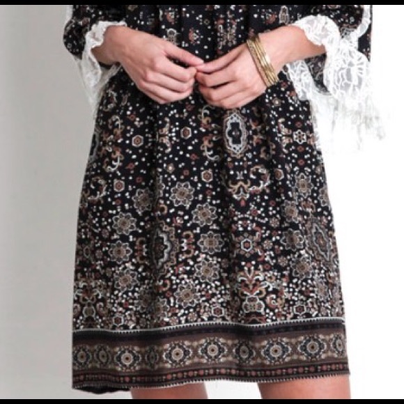 Lacy peasant dress - Picture 4 of 4