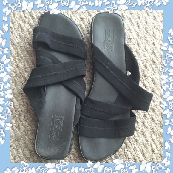 🌷Black Stretchy Sandals🌷