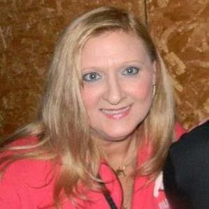 Meet your Posher, Roxanna