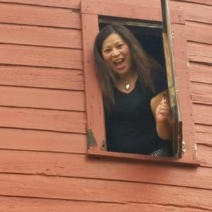 Meet your Posher, Regina