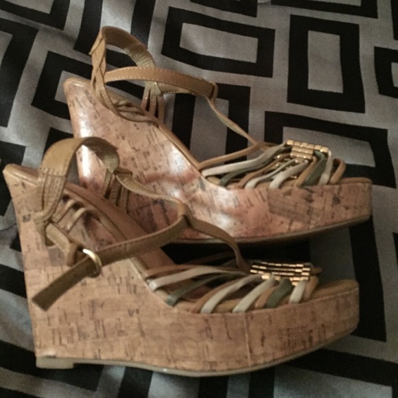 Wedges - Picture 2 of 4