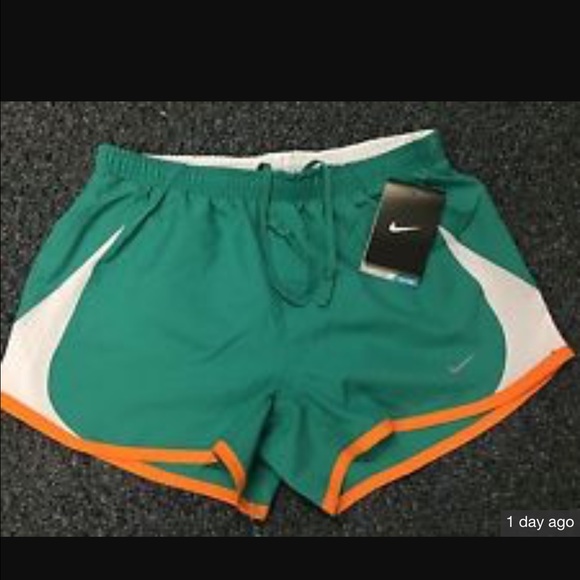 Nike Pants - Nike short my lowest