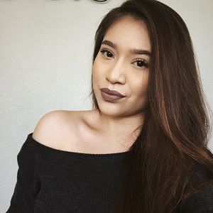 Meet your Posher, Emely