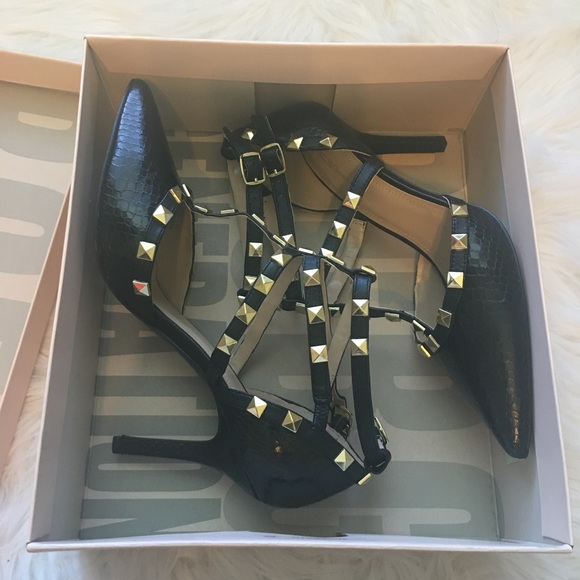 BCBGeneration Black Embossed Studded Heels - Picture 3 of 4