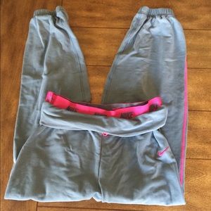 ✨ SALE ✨ Nike dry fit pants