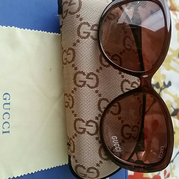 Sunglasses Gucci