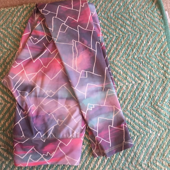 Super cute and comfy workout pants.