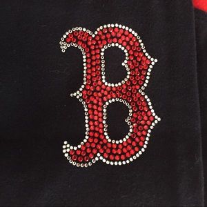 BOSTON RED SOX YOGA PANTS!! Super cute!!