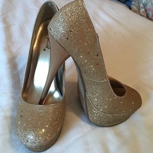 Gold glitter heels