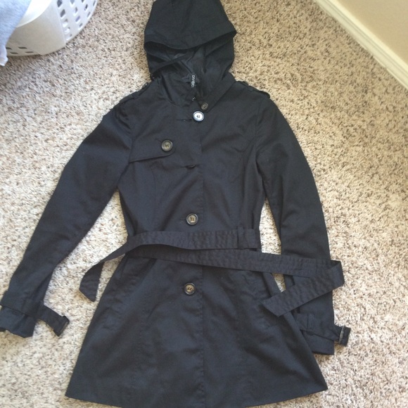 H and m light jacket