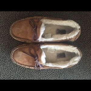 Ugg mocassion gently worn chestnut size 7
