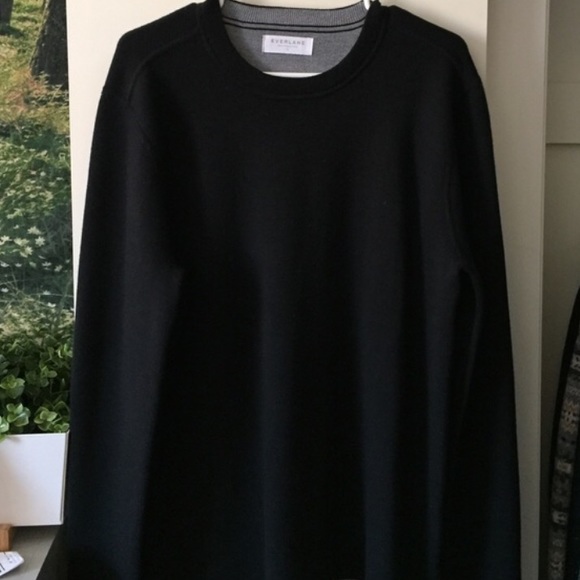 Men's Everlane black Crewneck