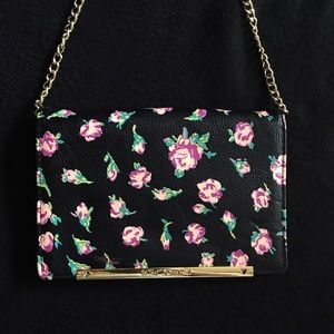 New Betsey Johnson Floral Crossbody Purse NWOT