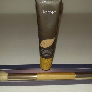 Amazonian Clay Concealer w/ Brush