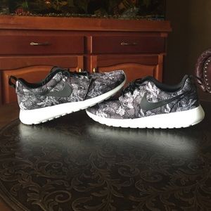 Nike Rosherun Print