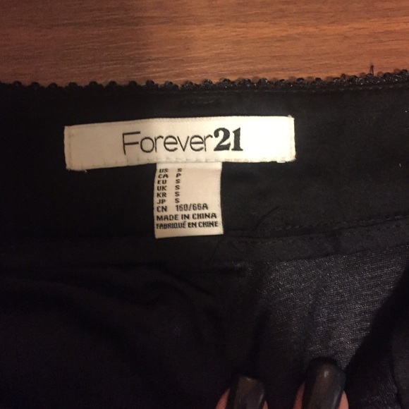 Sequin forever 21 shorts - Picture 2 of 3