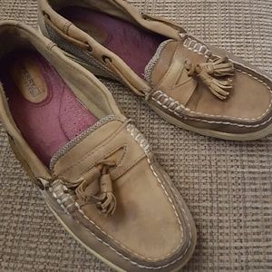 Sperry Top Sider 7 Boat Shoes with Tassels