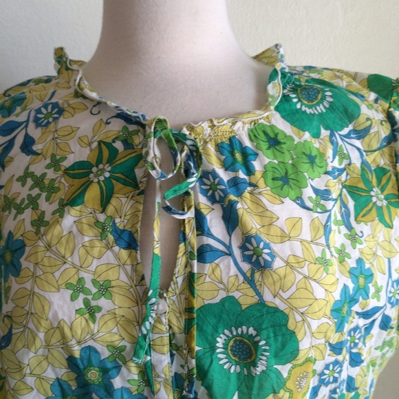 Floral blouse - Picture 2 of 2