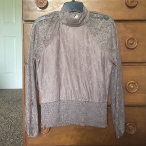 Eve Mendes blouse from New York and Company