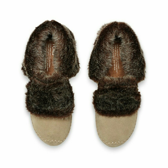 TOMS Zahara Suede Convertible Moccasin Bootie - Picture 2 of 4