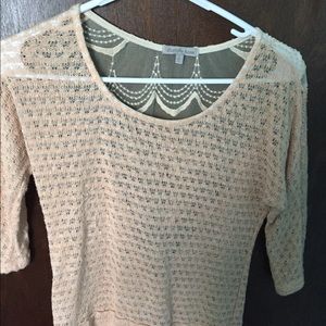 Knitted shirt with lace back
