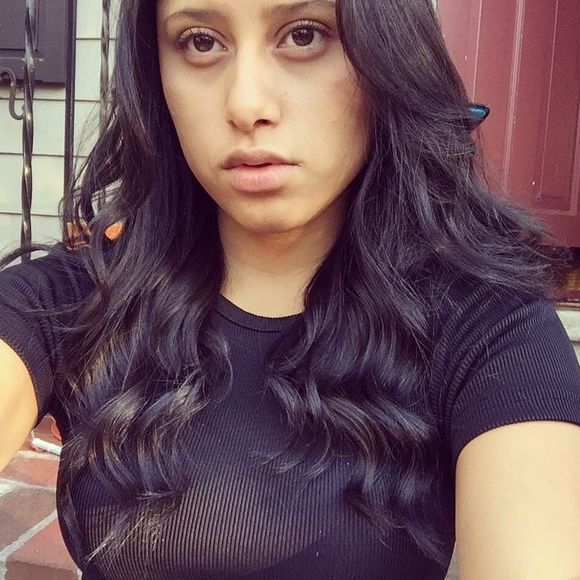 Meet your Posher, Mayra