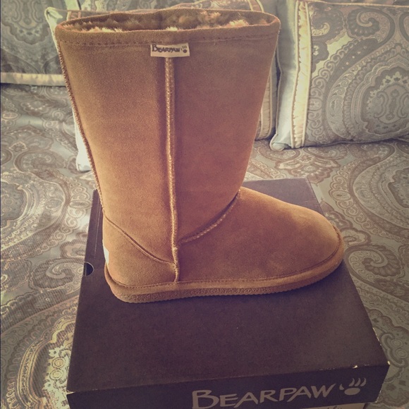 🆕 BEARPAW EVA NUTMEG BOOTS