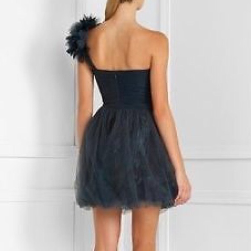 BCBG Max Azria - Picture 5 of 6