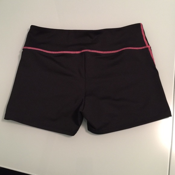 BP. Pattern Block Yoga Shorts - Picture 2 of 4